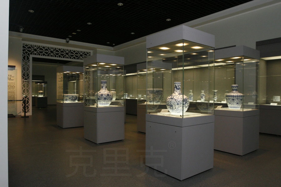 定制陶瓷博物館展柜的重要性 定制陶瓷博物館展柜的重要性