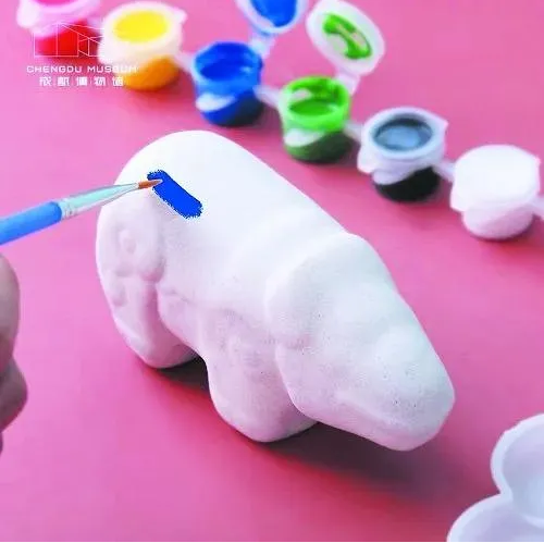 成博以石犀為原型，開發(fā)了一系列文創(chuàng)產(chǎn)品