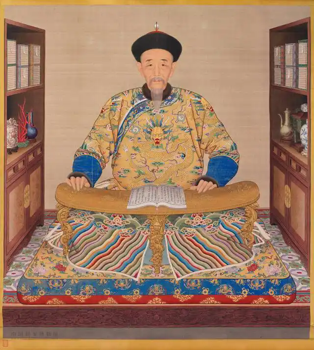 清康熙書房坐像(國家博物館供圖)克里克展柜 清康熙書房坐像(國家博物館供圖)克里克展柜